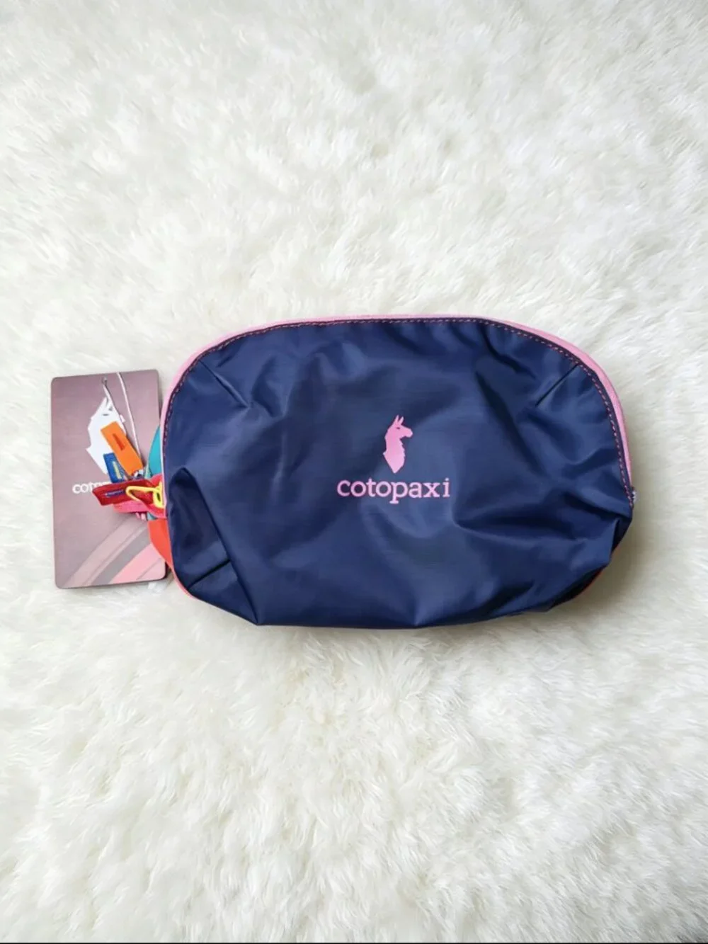 Cotopaxi Multicolor Toiletry Bag Makeup Pouch Travel Organizer Zip Case Unisex - Picture 1 of 2